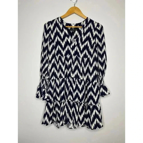 Tuckernuck Pomander Place Navy Ikat Kenzo Dress size S Chevron - Picture 5 of 12